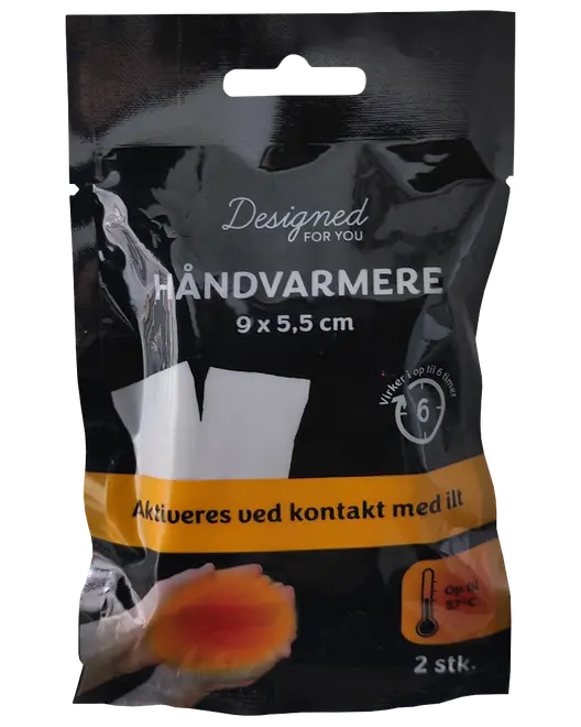 Förpackning med två handvärmare, 9 x 5,5 cm, aktiveras av luft, ger värme i upp till 6 timmar. Svart förpackning med orange detalj och produktbild.