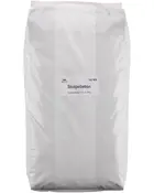 25 kg pose stolpebeton, pakket i hvid plastiksæk med etiket med produktnavn og vægt. Velegnet til fastgørelse af hegnspæle og lignende konstruktioner.