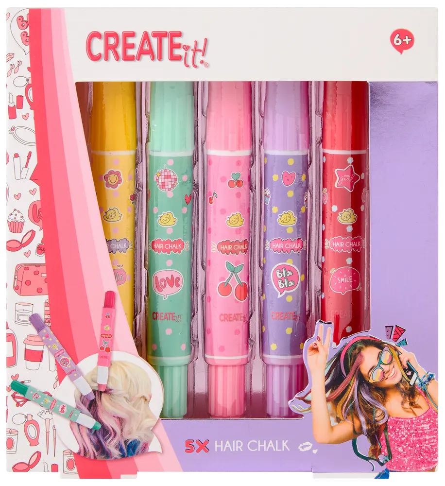 Sæt med fem farverige hårkridtpenne i gul, grøn, pink, lilla og rød til midlertidig hårfarvning. Velegnet til børn fra 6 år og opefter.