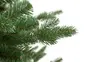 Kunstig fyrregrens med tætte, realistiske grønne nåle og brune stængler. Perfekt til juledekoration eller som juletræ. Nærbillede mod hvid baggrund.