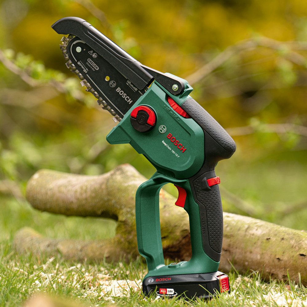 BOSCH Grenkædesav Easy 15 cm 18V