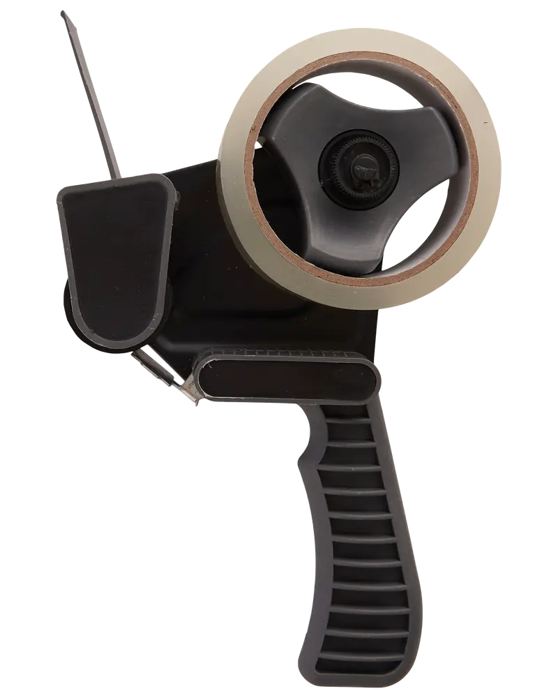 Handhållen tejphållare med ergonomiskt svart handtag, tandad metallkant och en rulle klar packtejp för enkel förslutning av lådor och paket.