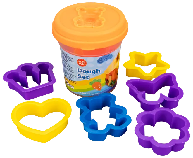 Børns dej-sæt med orange bøtte og seks farverige plastikforme: hjerte, stjerne, sommerfugl, blomst, bamse og cupcake. Perfekt til kreativ leg og hobbyaktiviteter.