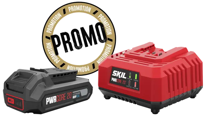 SKIL PWRCore 20V litiumbatteri och laddare. Batteriet är svart med röda detaljer, laddaren är röd med indikatorlampor. Perfekt för elverktyg. Promotionsmärke ingår.