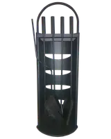 Svart eldstadsset i metall med ställ, innehåller eldgaffel, tång, spade och borste. Verktygen har cylindriska handtag och hänger från bågformat ställ. Modern, robust design.