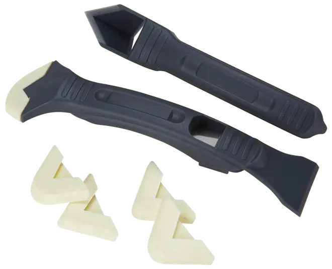Fugesæt med to sorte plastikværktøjer og fire hvide silikonepuder, designet til udglatning og fjernelse af fugemasse i samlinger og hjørner på badeværelse eller køkken.