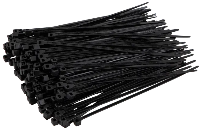Bundt sort plast kabelbindere med selvlåsende hoveder og rillede kroppe. Perfekt til organisering af kabler, ledninger eller fastgørelse af genstande. Holdbare til både indendørs og udendørs brug.