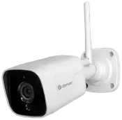 Vit utomhusövervakningskamera med antenn, väggfäste och svart linsområde. Denver-logotyp, väderbeständigt hölje och trådlös anslutning för övervakning.