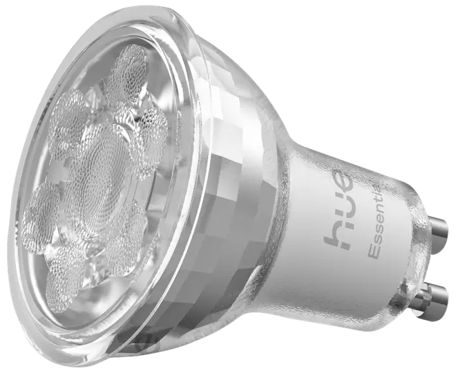 LED-spotpære med facetslebet klart glas, GU10-fatning og flere synlige LED-dioder. Passer til smart belysning, mærket "hue Essentials."