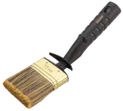 Flad pensel med 70 mm bred børste, guldfarvet metalbånd og ergonomisk sort plastgreb med fingerfordybninger. Velegnet til maling af større overflader.