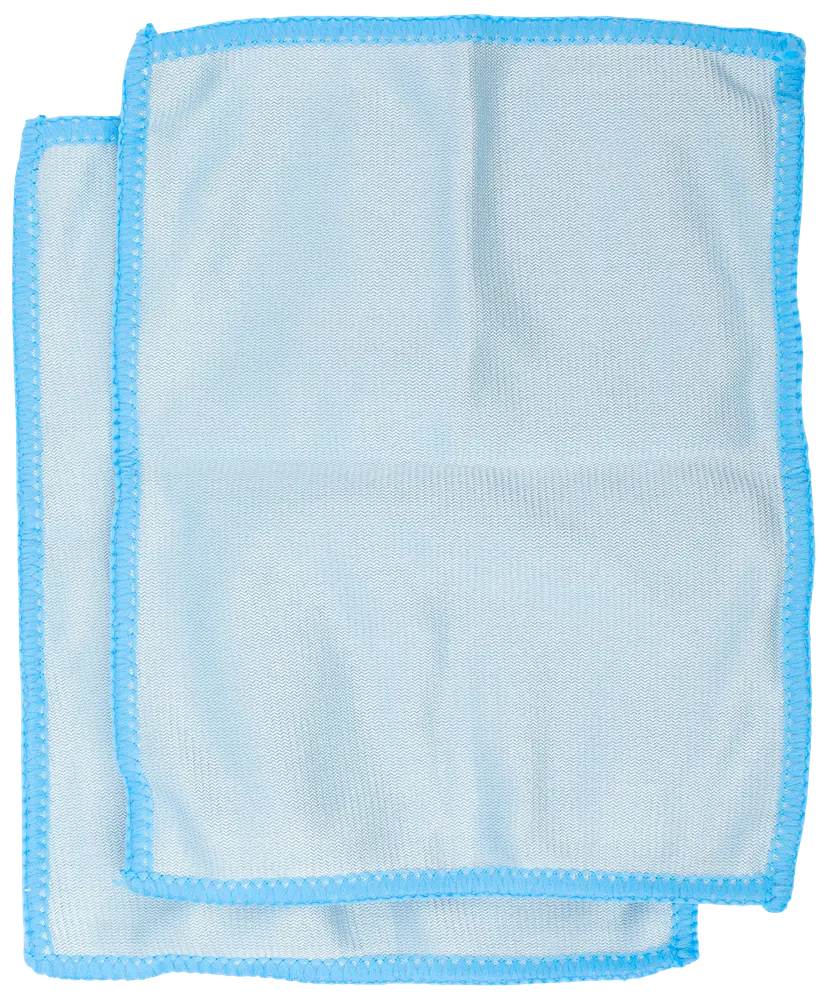 Två ljusblå mikrofiberdukar med blå kant, mjuk yta, passar för dammtorkning, polering och allmän rengöring av olika ytor.