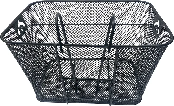 Rektangulær sort metalnetkurv med solid ramme, der har to lodrette støttebøjler foran for ekstra styrke. Kurven har afrundede hjørner og udskårne håndtag på hver side, hvilket gør den nem at bære eller montere. Netdesignet giver god synlighed og luftcirkulation, så den egner sig til sikker opbevaring af forskellige genstande.