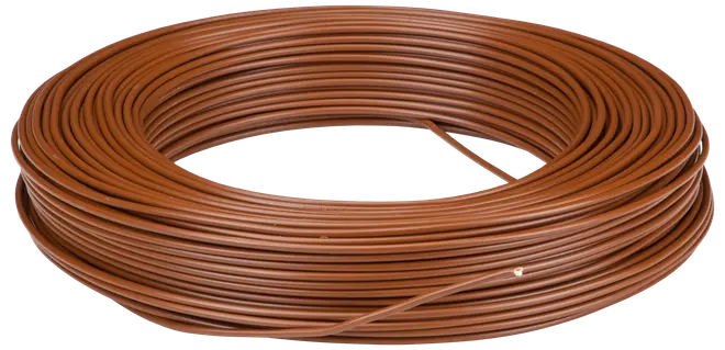 Rulle med brun plastslange, fleksibel og rund, velegnet til vandings- eller drypsystemer. Slangen er pænt oprullet og ser holdbar ud til udendørs brug.