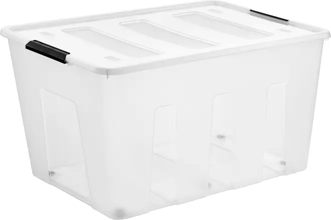 Genomskinlig plastförvaringslåda med vitt lock och svarta handtag. Rektangulär, stapelbar, perfekt för organisering och förvaring av hushållsartiklar. Hållbar och lätt.