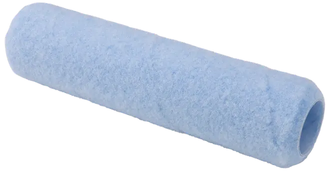 Lyseblåt malerrullebetræk med glat, cylindrisk overflade. Til jævn påføring af maling på vægge og lofter. Passer til standard rulleholdere.