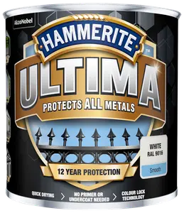 Hammerite Ultima metalmaling, hvid RAL 9016, glat finish. Giver 12 års beskyttelse, hurtigtørrende, ingen primer nødvendig, til alle metaller, med farvelås-teknologi.