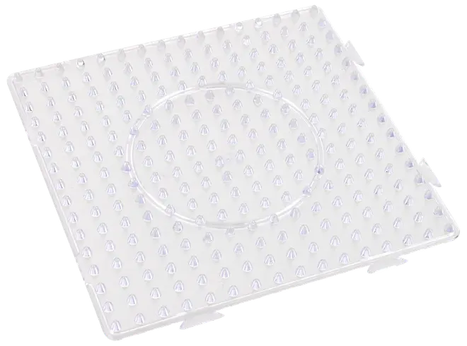 Gennemsigtig firkantet plastplade med hævede knopper og cirkulær rille i midten, designet til at forhindre glidning og holde genstande stabile, ideel til køkken eller husholdning.