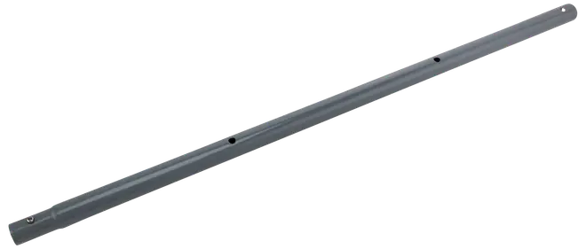 Lång, cylindrisk metallstång med slät grå yta och jämnt placerade hål längs längden, lämplig som handtag eller förlängningsstång.