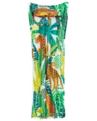 Maxiklänning med färgstarkt djungelmönster, gröna blad och orange geparder. Ärmlös, lätt tyg, avslappnad passform, perfekt för sommar eller semester.