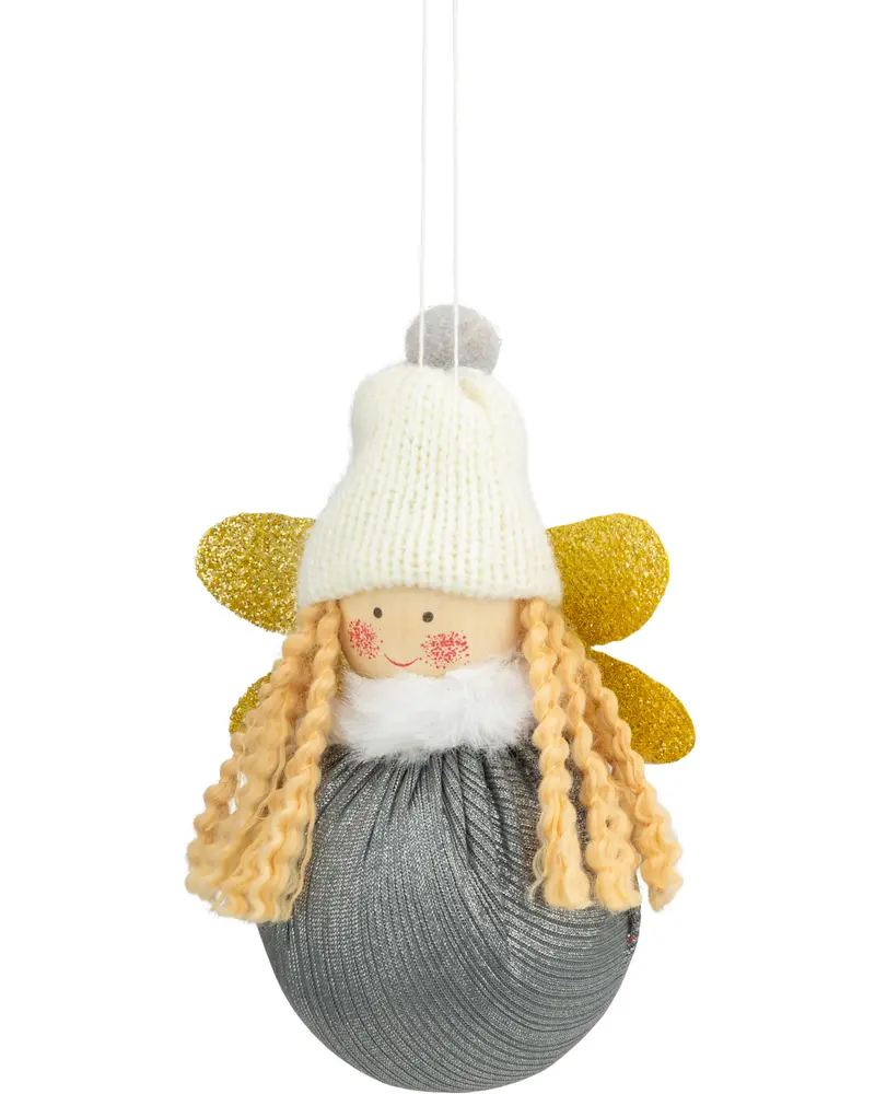Juldekoration formad som en ängel med lockigt blont hår, vit stickad mössa, gyllene glittervingar och rund silverfärgad kropp. För upphängning i granen.