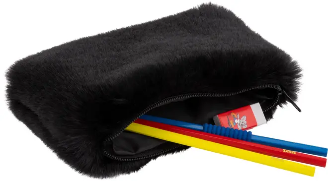 Sense Pennfodral Plysch - Svart