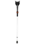 Justerbar hvid stok med sort ergonomisk håndtag, rød refleks for synlighed og skridsikker gummifod for stabilitet. Letvægts og egnet til daglig støtte.