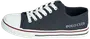 Mørkeblå canvas sneaker med hvid gummisnude, hvide snørebånd og rød samt sort stribe på sålen. "POLO CLUB" tekst på siden. Lav model.