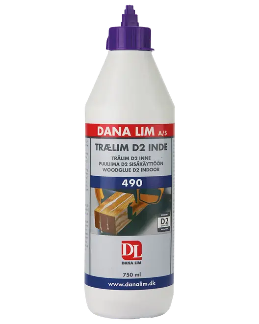750 ml Dana Lim trælimflaske med lilla låg, mærket Trælim D2 Inde til indendørs brug.
