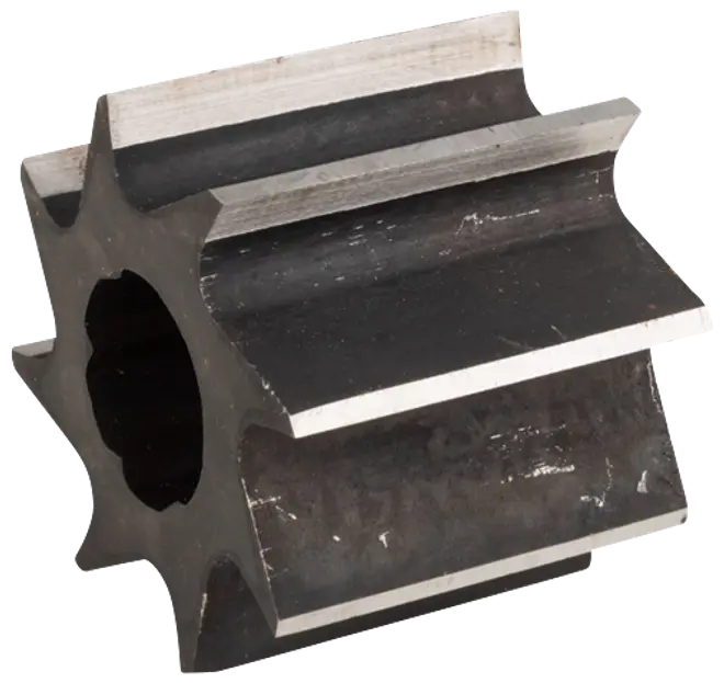 Industrielt metalgear med otte lige, jævnt fordelte tænder, cylindrisk form og centralt hul til montering. Fremstillet af holdbart stål, egnet til maskiner eller mekaniske anvendelser.