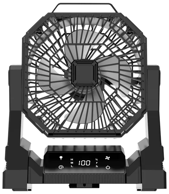 Sort bærbar elektrisk ventilator med digitalt display, justerbar hældning og kontrolpanel til hastighed, timer og strøm. Beskyttende frontgitter og solid base til bord eller gulv.