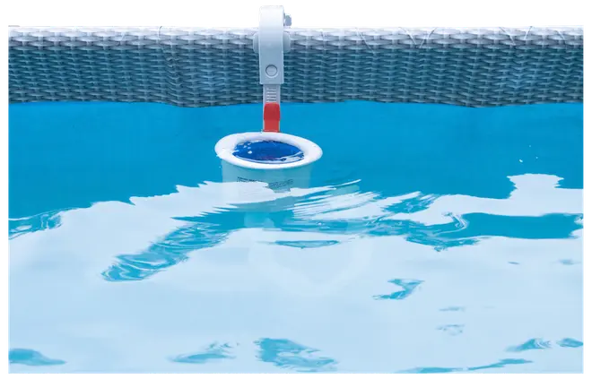 Ytvattenskimmer pool