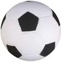 Klassisk sort-hvid fodbold med syede fem- og sekskantede paneler.