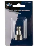 Mitsutomo Air 1/4" indvendig gevindnippel, metal, til trykluftforbindelser. Leveres i blisterpakning med produktinformation på forsiden. Holdbar og egnet til luftværktøj.