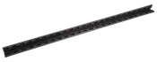Sort stål vinkelliste med aflange huller, lang og rektangulær. Velegnet til justerbare hylder, rammer eller støttekonstruktioner. Robust og alsidig til forskellige byggeformål.