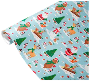 Lyseblåt julegavepapir med julemand, rensdyr, snemænd, pingviner, bjørne, ræve, juletræer og gaver i farverig tegneseriestil. Leveres på rulle.