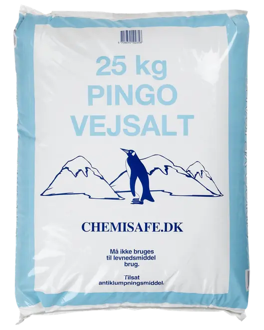 25 kg pose Pingo vejsalt, hvid og blå emballage med pingvin og bjergillustration, velegnet til glatførebekæmpelse, ikke til fødevarebrug, tilsat antiklumpningsmiddel.