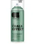 400 ml spraydåse med Cosmos Lac Matt Chalk Effect maling i Scottish Green. Hurtigtørrende akrylformel, ekstra dyse til store flader, drypfri teknologi. Ideel til møbler.