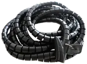 Sort spiral kabelsamlingsslange i fleksibelt plast, designet til at organisere og samle flere kabler. Leveres med et påføringsværktøj for nem montering.