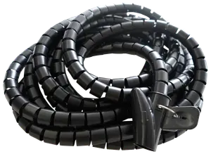 Sort spiral kabelsamlingsslange i fleksibelt plast, designet til at organisere og samle flere kabler. Leveres med et påføringsværktøj for nem montering.