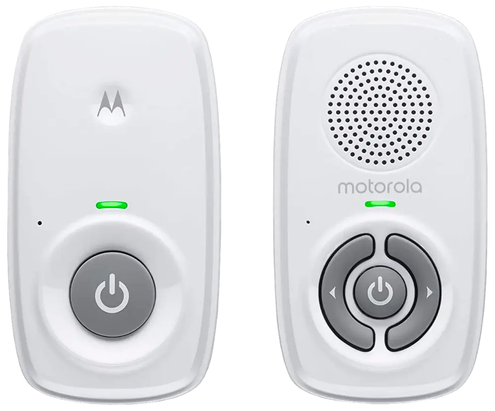 Motorola babyvaktset, två vita enheter med strömknappar, LED-indikatorer, högtalargaller och kontrollknappar för volym och parkoppling. Kompakt och lättanvänt design.