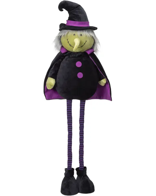 Halloween-heksedukke med sort spids hat, lilla detaljer, lange stribede ben, sort kappe og store sorte støvler.