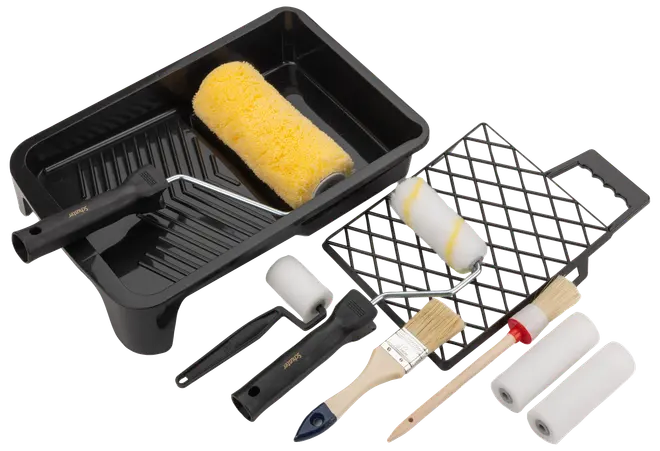 Komplet malersæt med malebakke, store og små ruller, rullehåndtag, pensel, malergitter, rørepind og ekstra rullebetræk. Velegnet til vægge, lofter og detaljer.