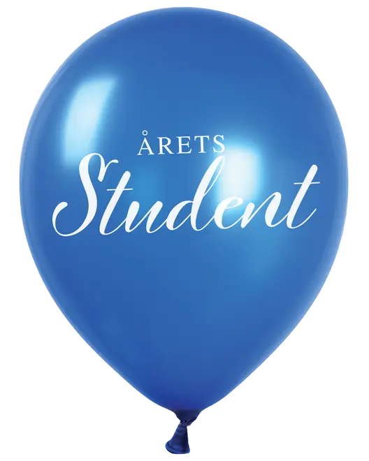 Blå ballon med blank overflade og hvid tekst 'ÅRETS Student' i elegant skrifttype. Perfekt til studenterfester. Rund form, bundet i bunden.