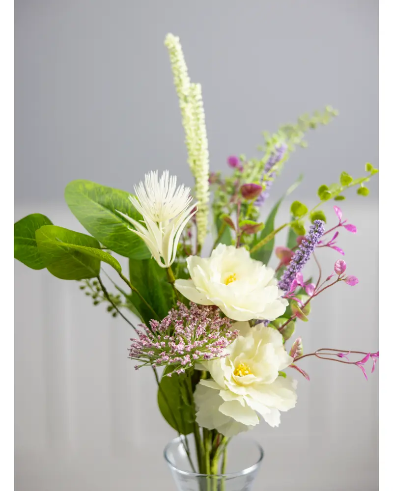 Bukett med konstgjorda blommor - vit