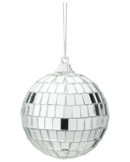 Rundt juleornament dækket af små firkantede spejlfliser, der ligner en diskokugle. Har en sølvfarvet snor til ophængning i toppen.