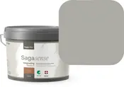 2,5-liters spand Sagasense vægmaling, halvmat finish, dæmpet lysegrå farve. Miljømærket, egnet til indendørs brug, med gråt låg og bærehåndtag.