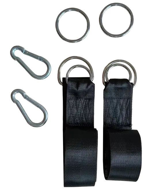 Sæt med to sorte nylonremme med metalringe, to metal karabinhager og to ekstra metalringe, ideel til ophængning af gynger eller hængekøjer.