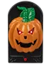 Halloween-dörrklocka med 3D-orange pumpaansikte, lysande röda ögon, grön stjälk och blad, svart bas och röd knapp längst ner för aktivering.