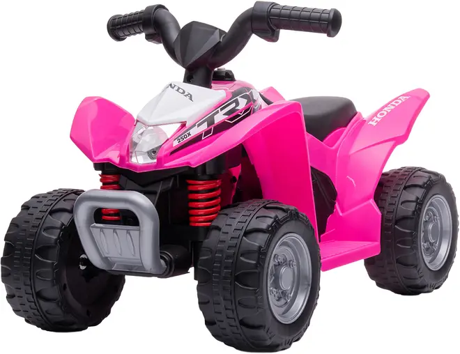 Lyserød børne-ATV med fire store sorte hjul, realistisk frontkofanger, styr og Honda-logo. Robust plastkonstruktion, velegnet til små børn, designet til udendørs leg.