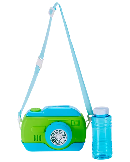 Børns boblekamera-legetøj i blå og grøn med justerbar rem, tilhørende bobleflaske og bobleblæser foran. Perfekt til udendørs leg og nem at bære.